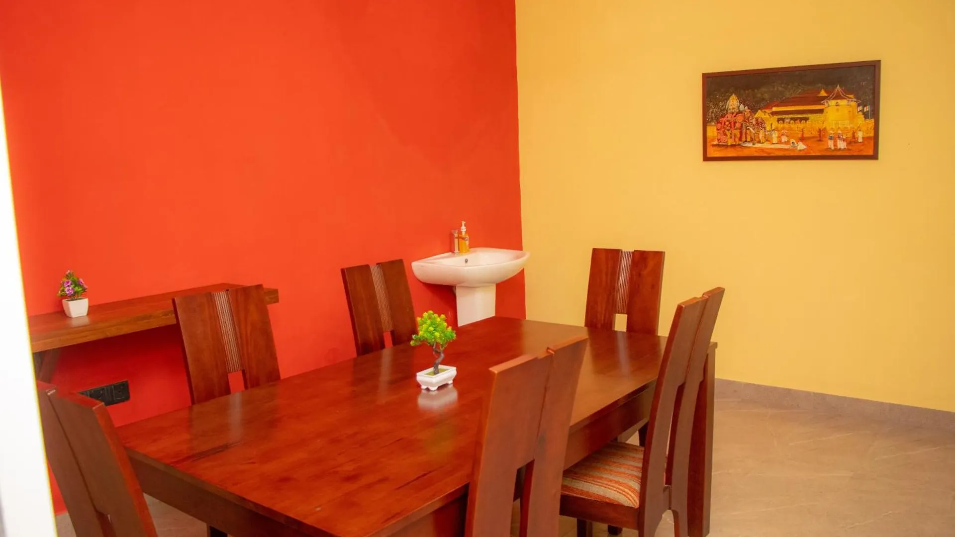 The Regal Haven, Guest Inn Kandy Guest house